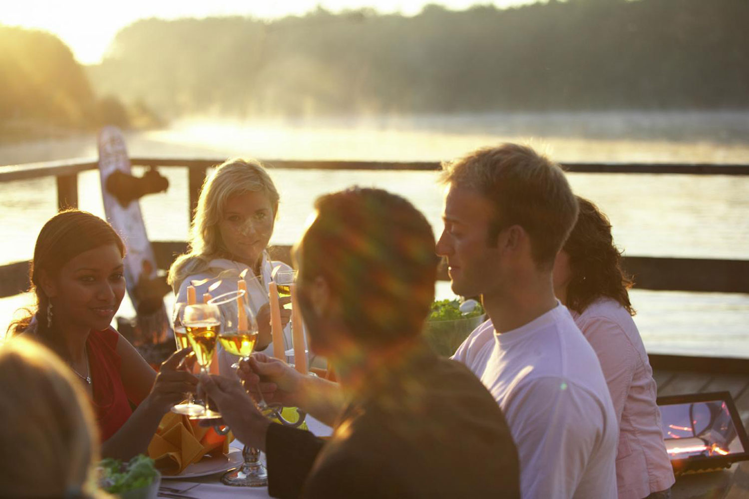 Der Inselsee Allgäu eignet sich ideal als outdoor Location für Dein Event, ob Geburtstagsfeier, Firmenfest oder Hochzeit